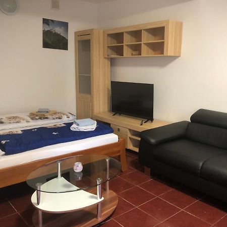 Penzion Duong Apartments Karlowe Wary Zewnętrze zdjęcie