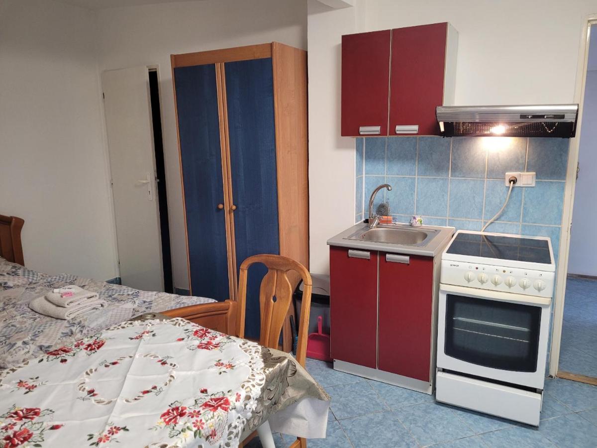 Penzion Duong Apartments Karlowe Wary Zewnętrze zdjęcie