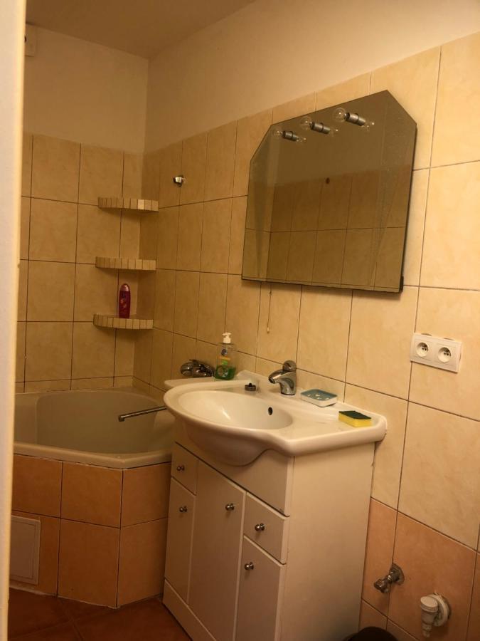 Penzion Duong Apartments Karlowe Wary Zewnętrze zdjęcie